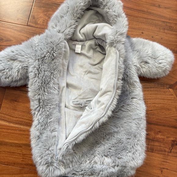 Restoration Hardware RH Baby Infant Luxe Fur Faux Grey Bunting Suit Warm 6 Month - Picture 11 of 11